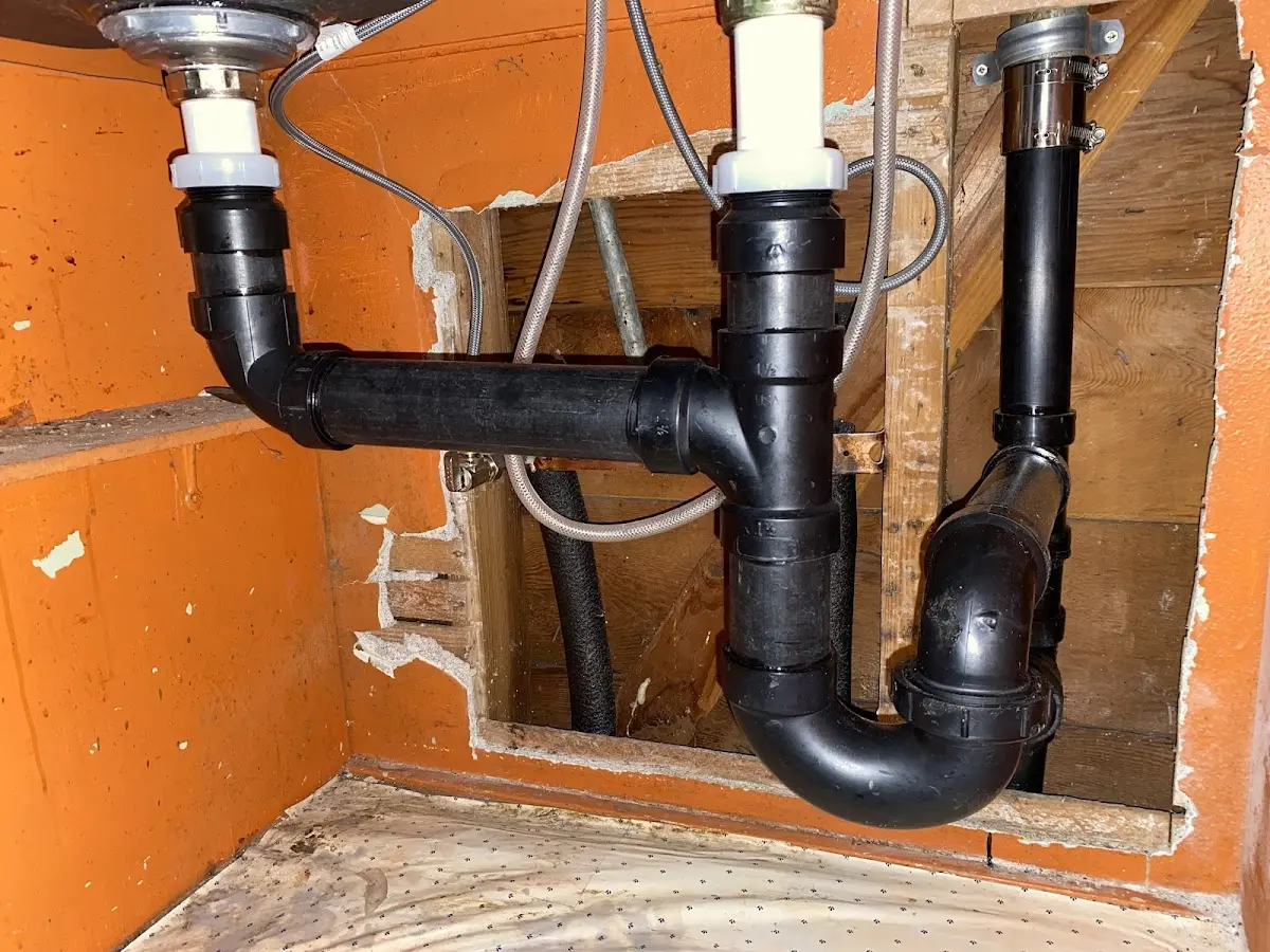 Professional Pipe Bursting equipment and tools on the job in West Samoset